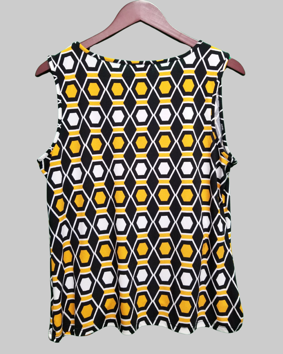 BYdesign Sleeveless Scoop-Neck Blouse