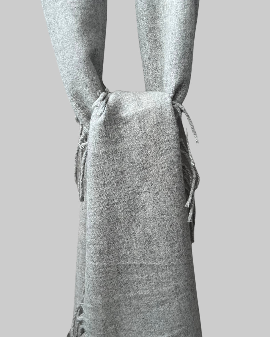 Women's Cashmink V. FRAAS Plain Grey Scarf