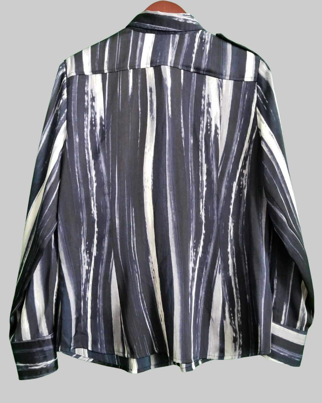 Anne Klein Bottom Down Shirt