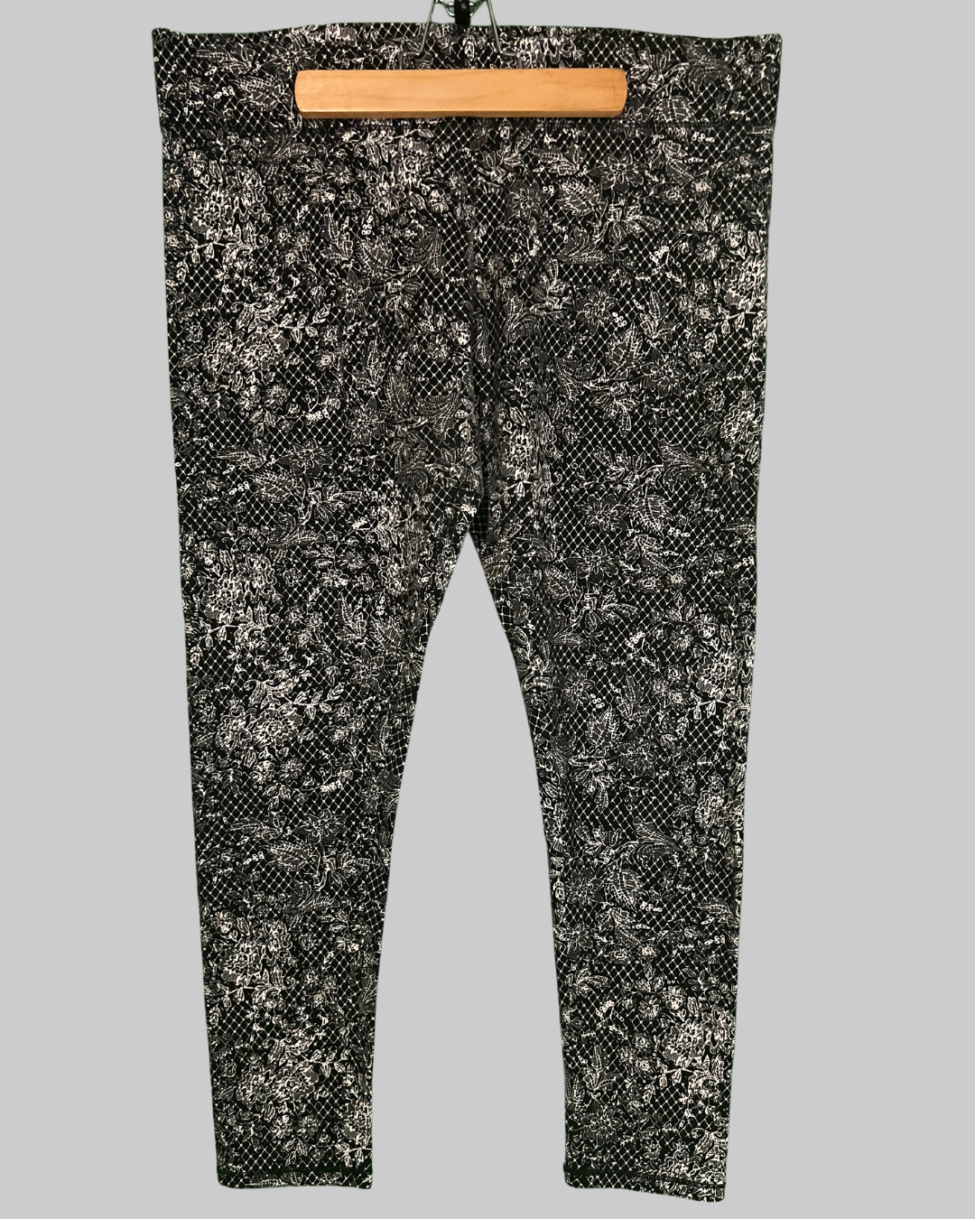 Women's Black Floral Activewear Leggings