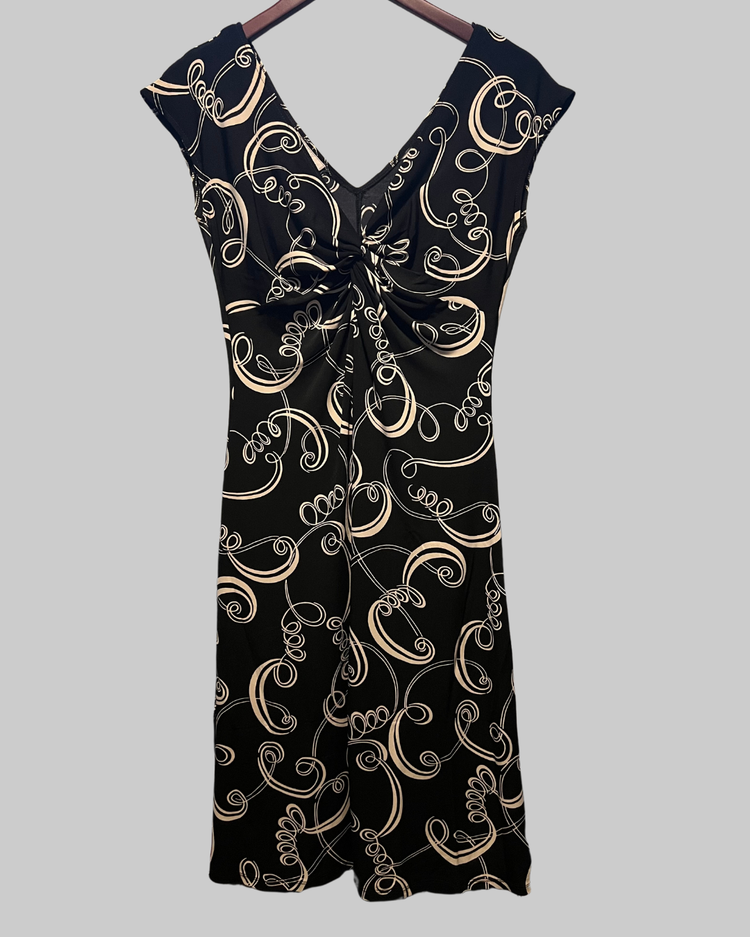 Lady Hathaway V-Neck Swirl Dress