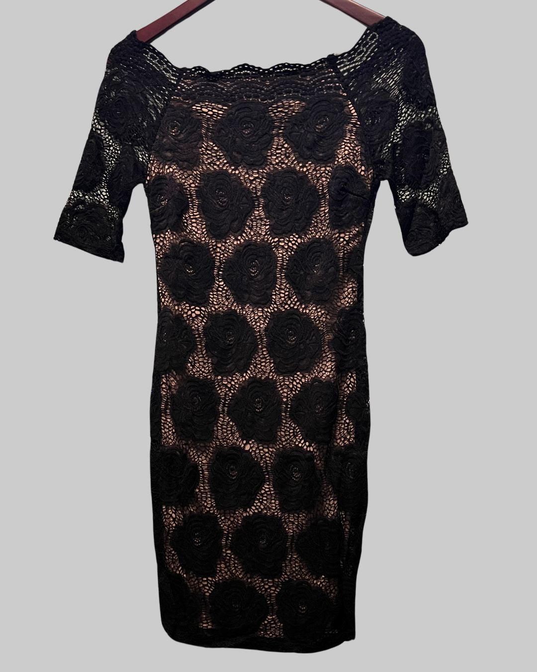 Lette Black Floral Lace Dress