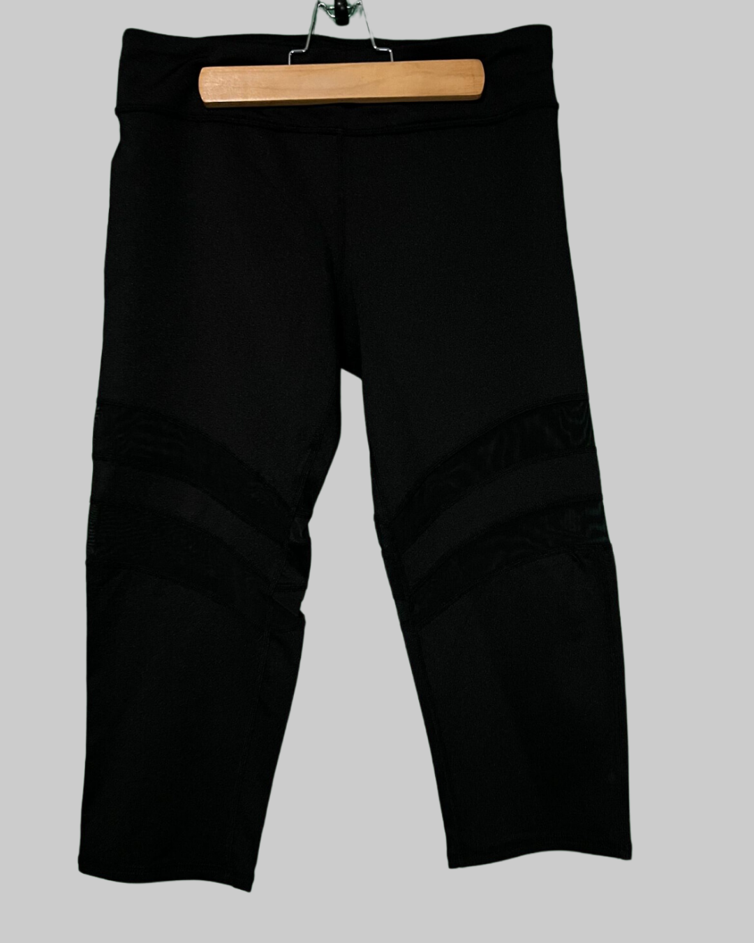 ANDREW MARC NEW YORK Women's Athletic Leggings