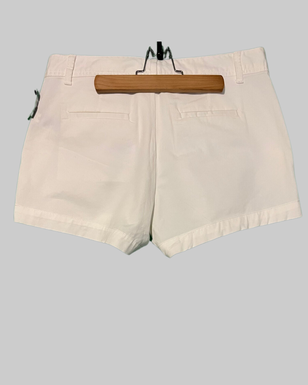 Gap Women's Mid Rise Shorts
