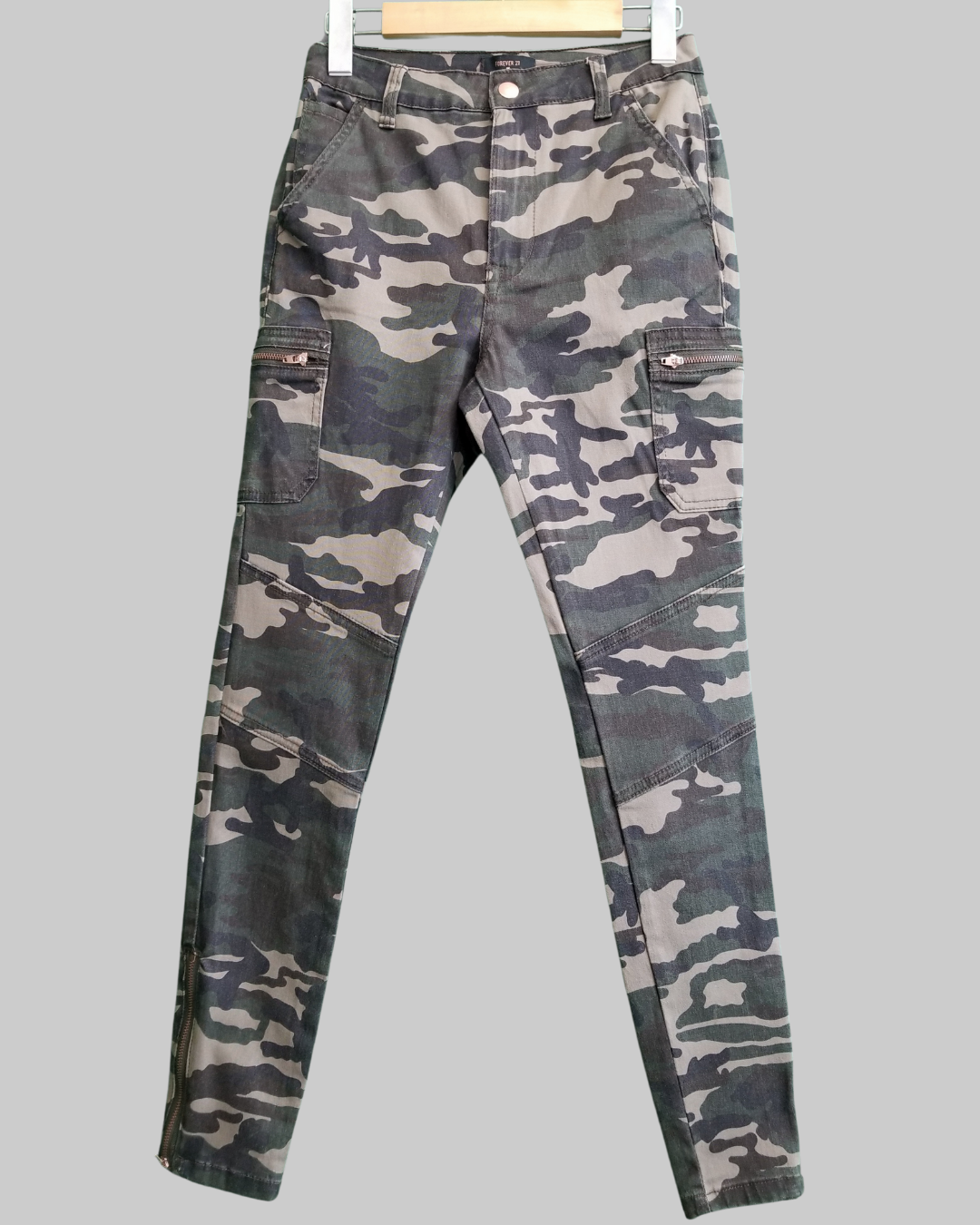 Forever 21 Camo Pants