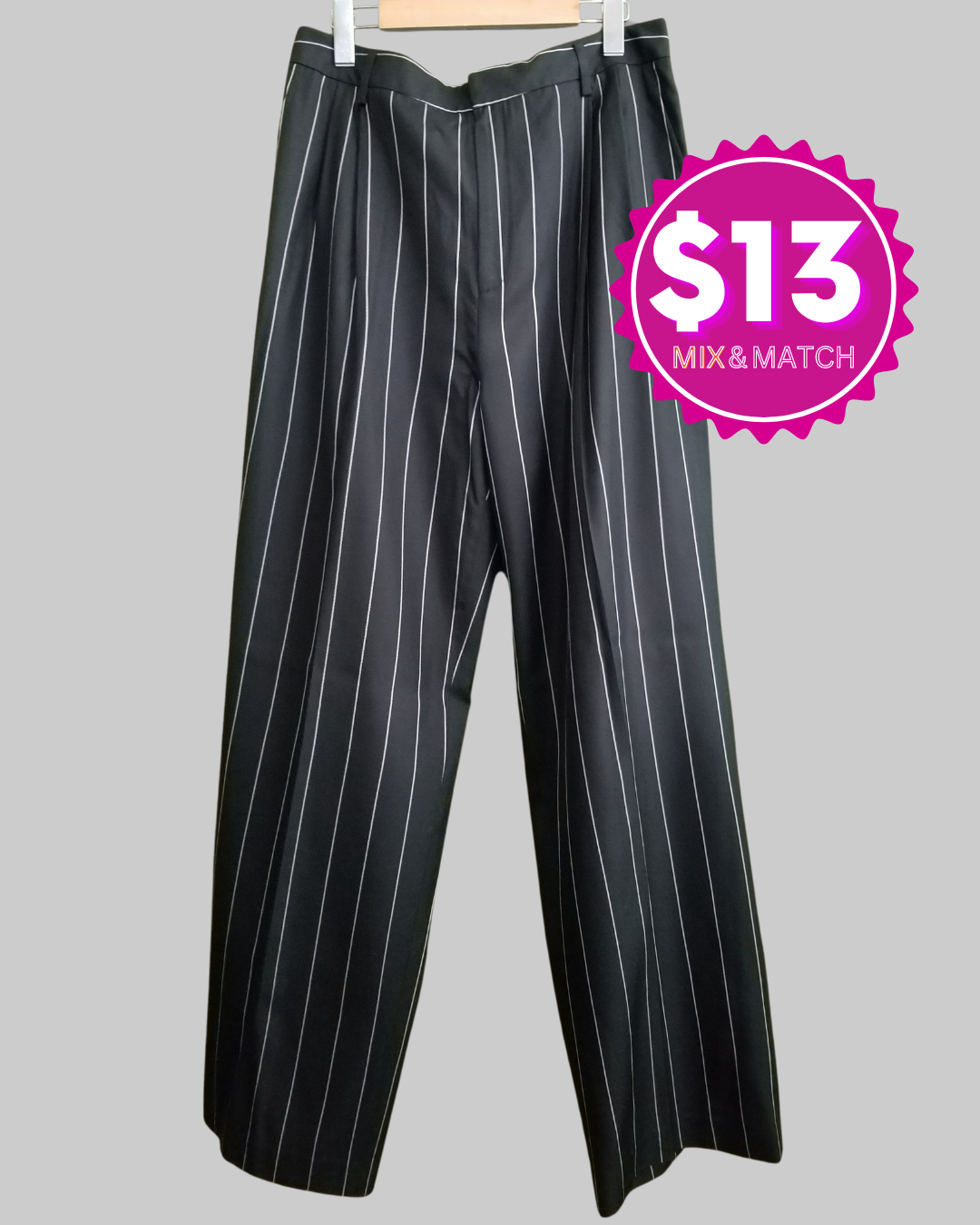 Ellen Tracy Black With White Stripes Pant