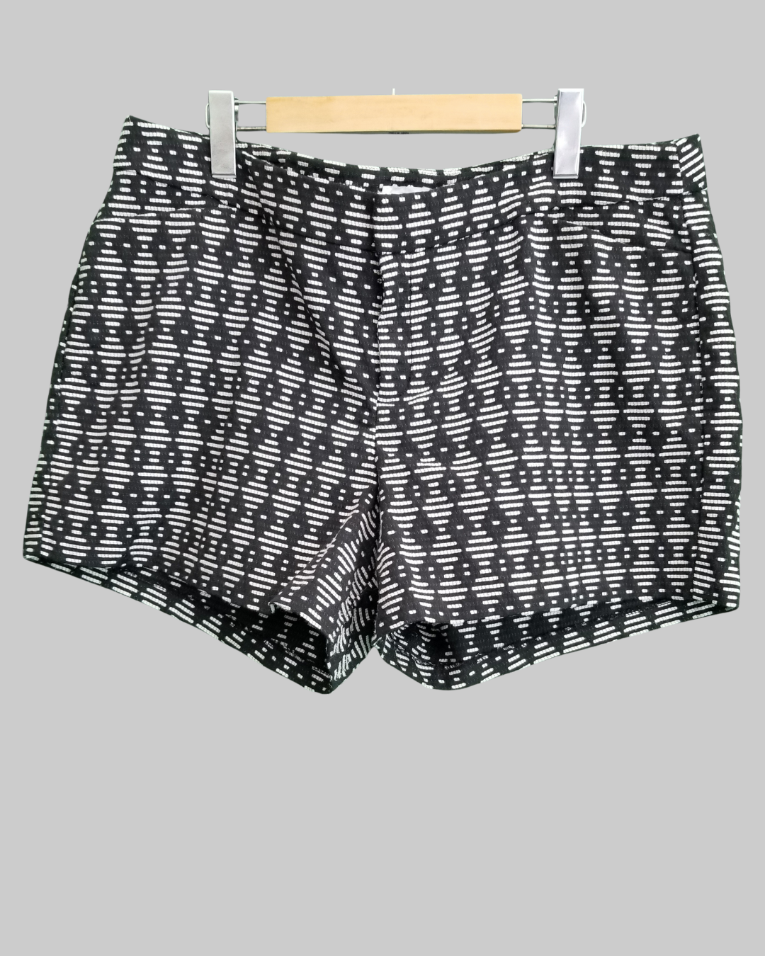 Old Navy Aztec Geometric Casual Short