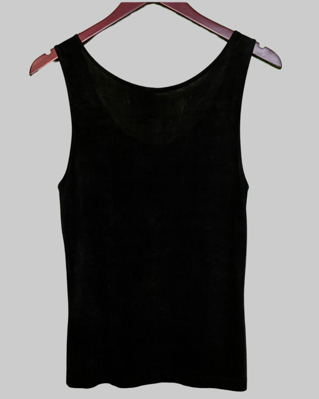 I'vory Sleeveless Shirt