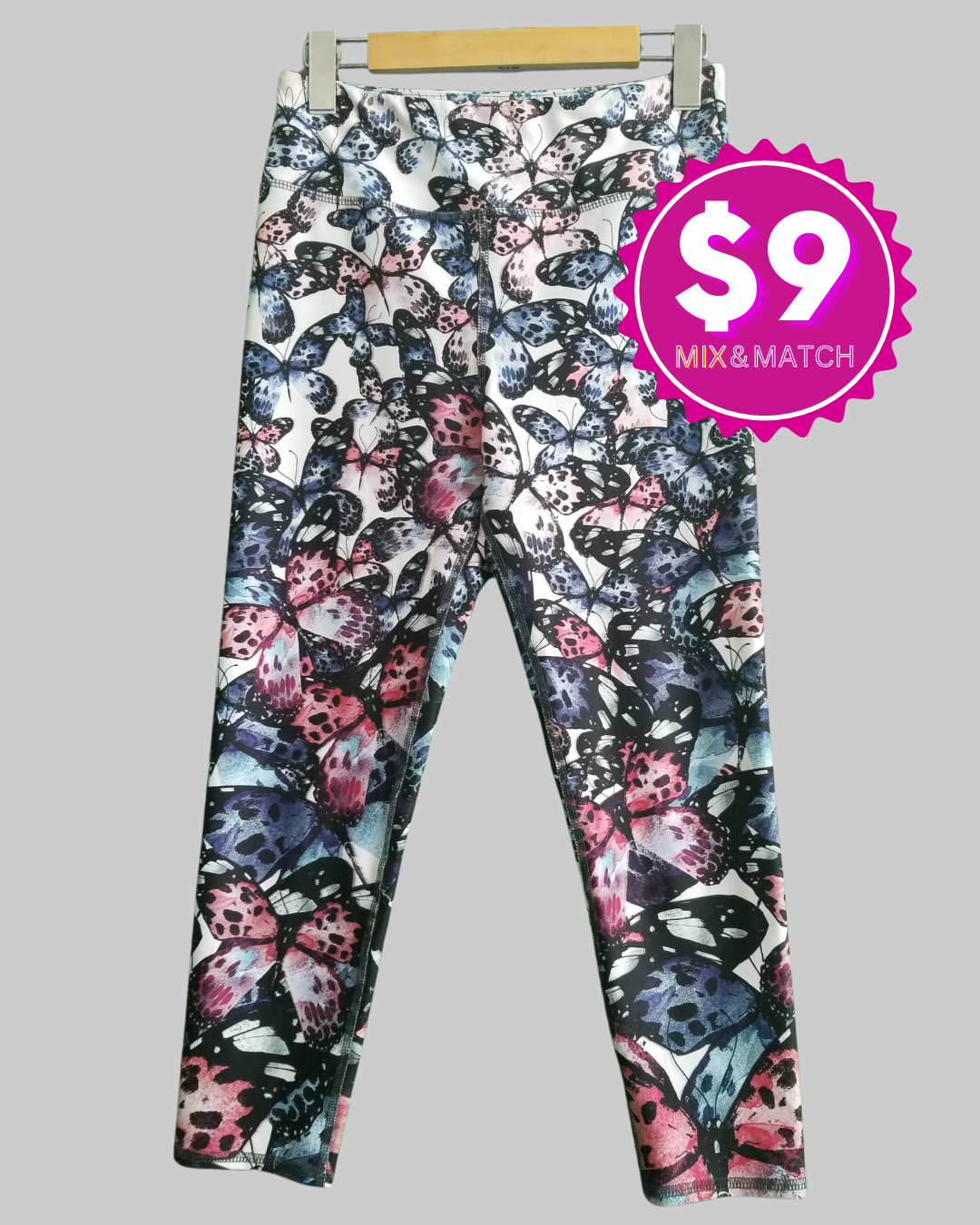 Evolution and Creation Active Wear Multi Colored Butterfly Pants Calf Length