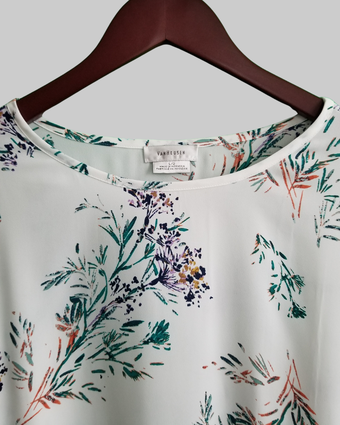 VAN HEUSEN 3/4 Sleeve Floral Blouse