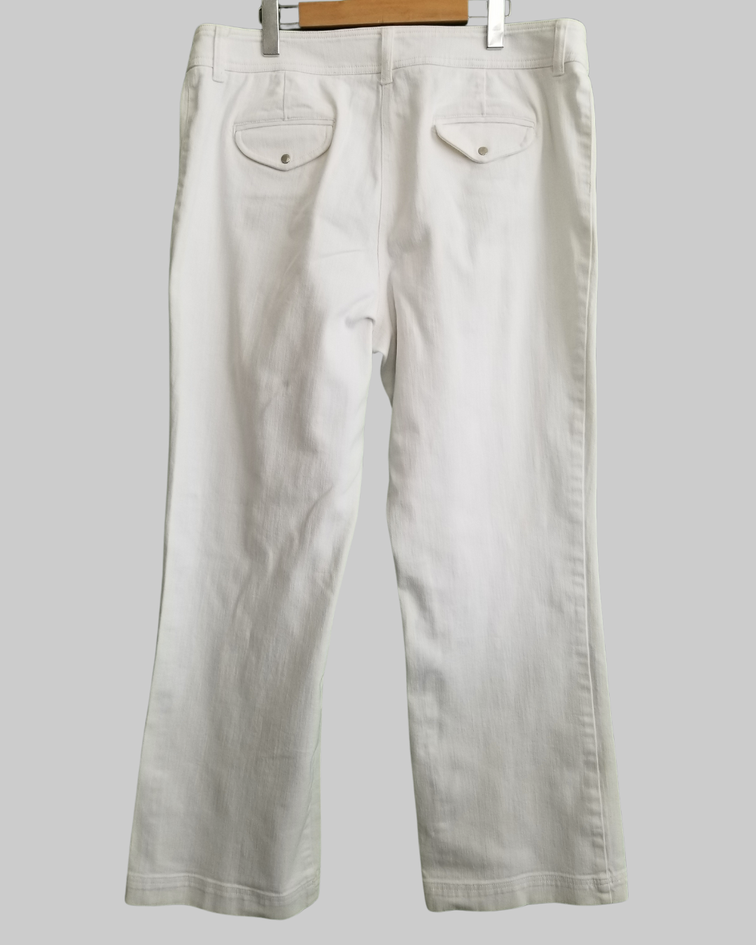 Jones New York White Pants