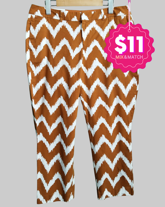 Old Navy Chevron Crops Pants