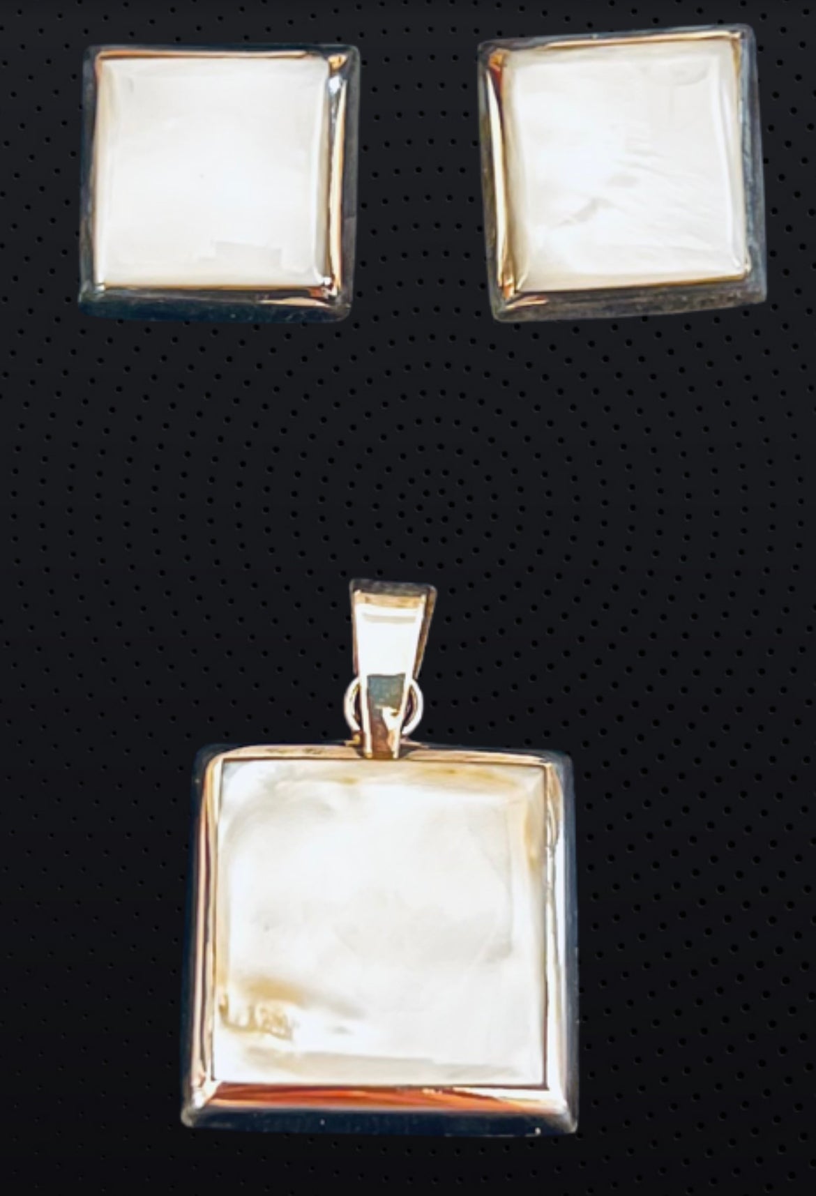 Real 925 Pure Sterling Silver & White Mother of Pearl Square Earrings and Pendant Set