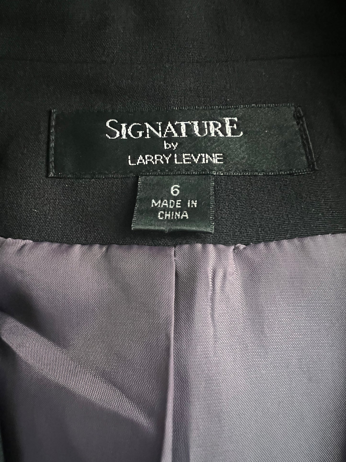 Signature by Larry Levine Women's Black Blazer